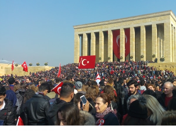  10 Kasım´da Mustafa Kemal Atatürk´ü çeşitli etkinliklerle andık