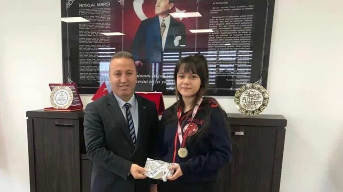 Öğrencimiz, Türkiye Yıldızlar Masa Tenisi Şampiyonu Oldu
